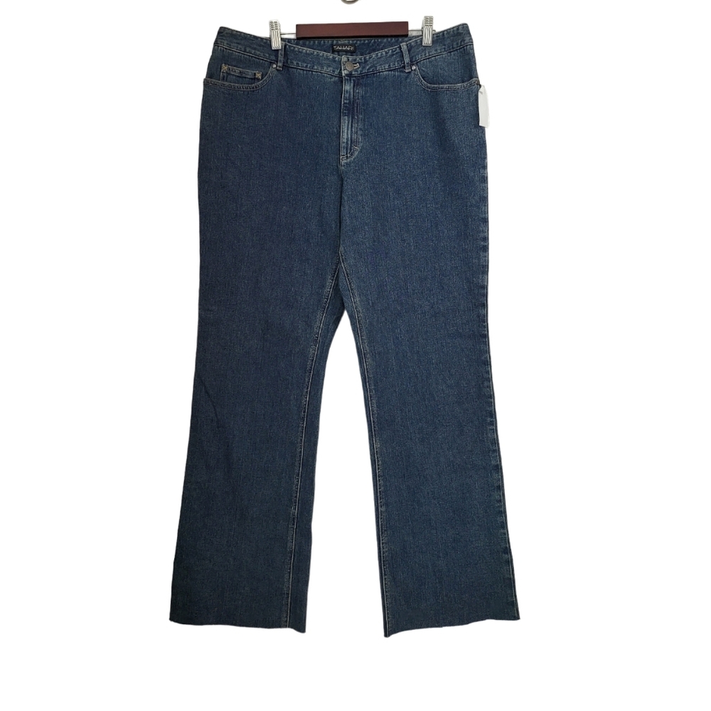 Tahari Fit and Flatering Women's Raw Hem Jeans. Size 14